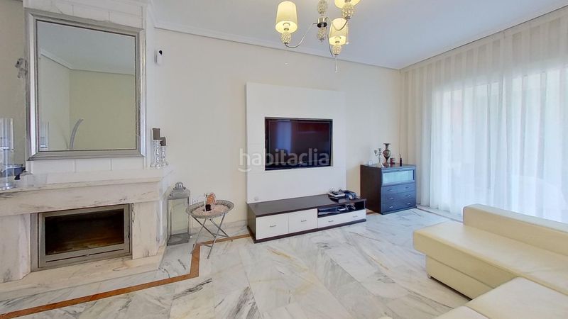 Foto df034346-7427-4ad5-836b-1fb158ea2f53. Casa pareada exclusivo chalet con vistas privilegiadas al cerro del telégrafo en Rivas - Vaciamadrid