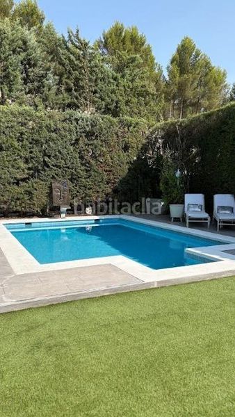 Foto e50b73b6-6258-48ee-a2c9-5618e2cef763. Casa pareada exclusivo chalet con vistas privilegiadas al cerro del telégrafo en Rivas - Vaciamadrid