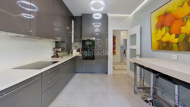 Foto f84fd679-d77e-4374-a531-1f4af2ace0c9. Casa pareada exclusivo chalet con vistas privilegiadas al cerro del telégrafo en Rivas - Vaciamadrid