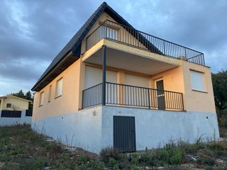 Chalet  Calle nueva sierra ad. Chalet independiente a estrenar  de obra nueva con vistas