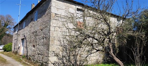 Foto a4a02760-4d07-4c0e-b279-cc5f8ed4056a. Casa a Parroquias del Este Lugo