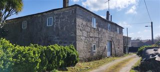 Casa  Lugar mouriz. Se vende casa a reformar en los alrededores de lugo