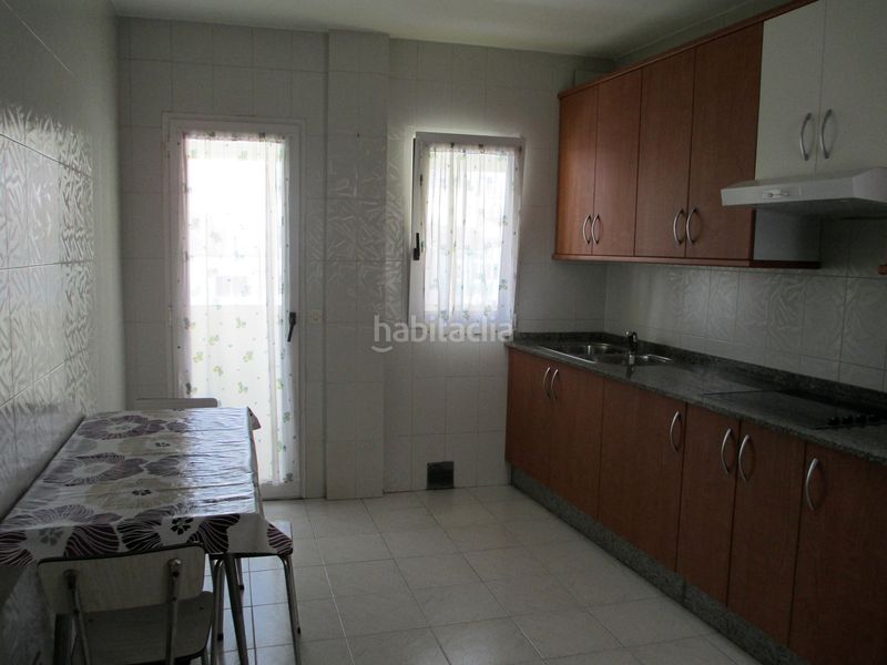 Foto 837387fe-a85f-4a91-bed8-b56d930eda15. Lloguer pis amb calefacció aparcament a Residencia - Abella Lugo