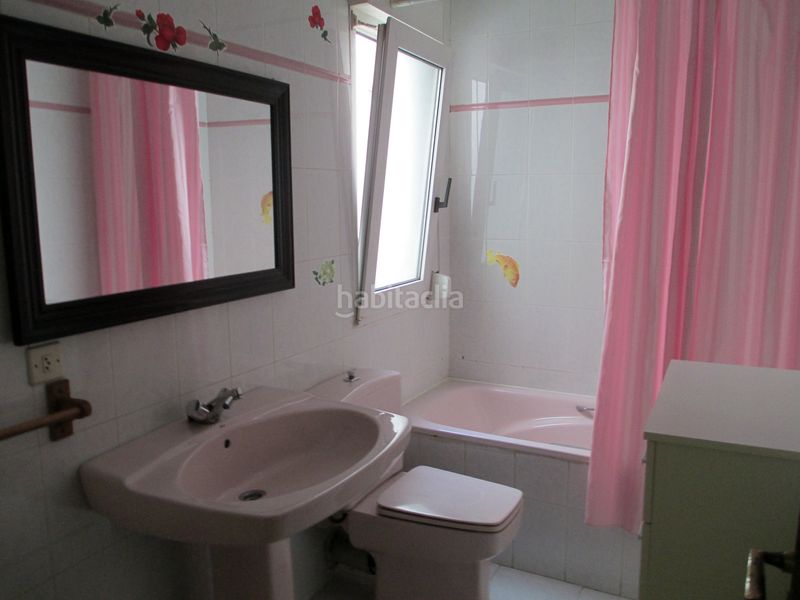 Foto b965aed1-07d5-4bde-b346-712f4c5b5f57. Lloguer pis amb calefacció aparcament a Residencia - Abella Lugo