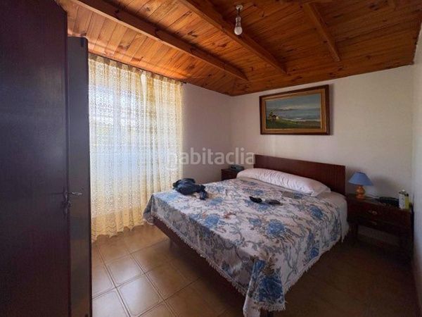 Foto 09cd9600-df55-45ee-978f-1471c5b942ea. Casa amb aparcament a Baleira