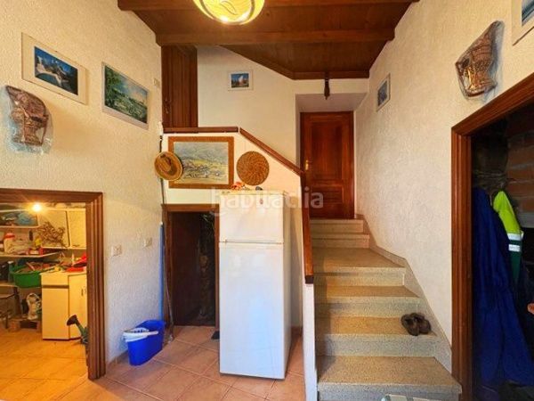 Foto 2ea3dcb8-7676-4e05-8314-764305a4b696. Casa amb aparcament a Baleira