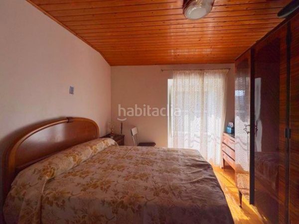 Foto 828e0dac-b36a-46d7-ba8f-4fd189fb47d3. Casa amb aparcament a Baleira