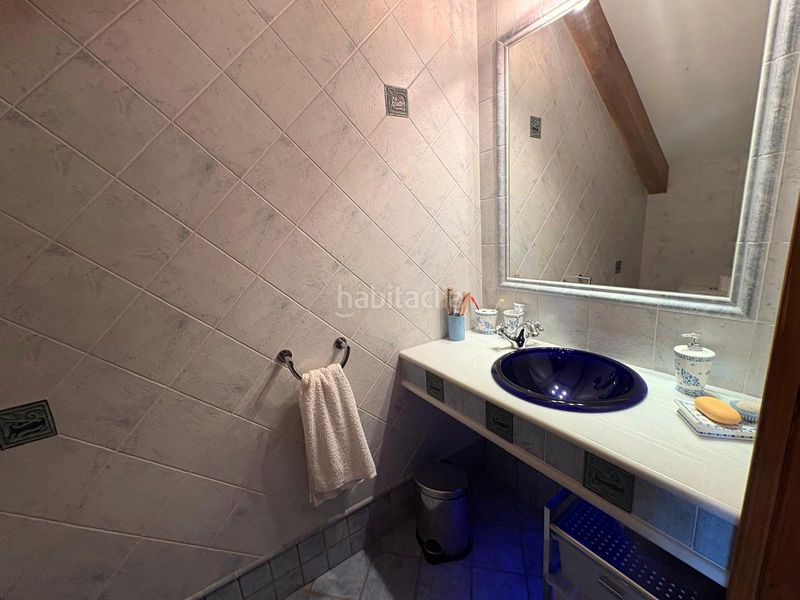 Foto 52c263e8-60d6-4bab-ae24-7ff8f87df3f0. House with heating parking in Begonte