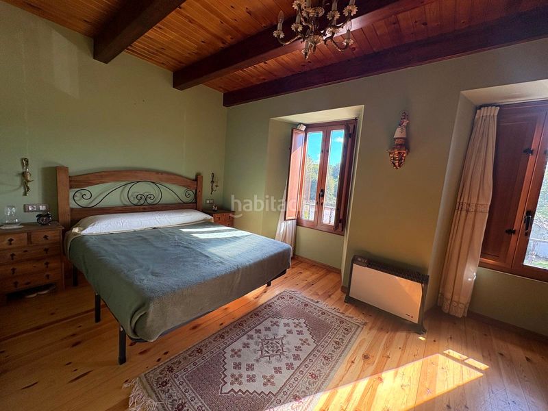 Foto bc2221c8-6199-44fb-8489-8f23cd4278ce. House with heating parking in Begonte