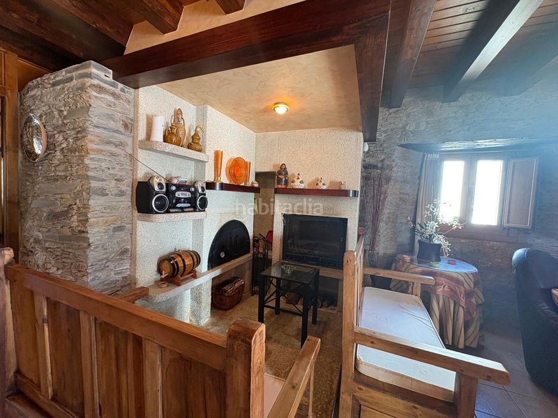 Foto f714272b-4c0c-4b86-ba0d-b952cba0288e. House with heating parking in Begonte