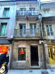 Building in Rúa San Pedro