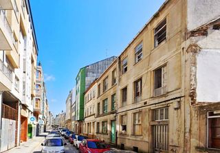 Building in Rúa Lamas de Prado