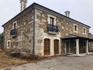 Casa a Corgo (O). Se vende casa totalmente reformada en o corgo