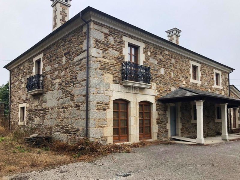 Foto 3a4e7fd2-543c-411a-a284-d2a3064948f4. Casa amb calefacció aparcament a Corgo (O)