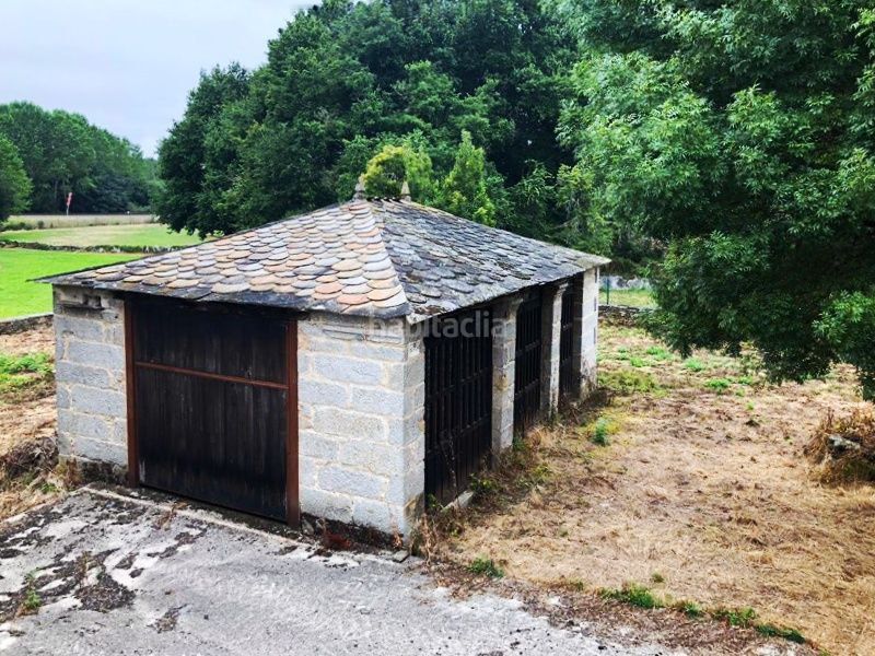 Foto 5a3eda01-3d89-4f98-a969-e3d783410338. Casa amb calefacció aparcament a Corgo (O)