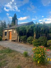 Location Chalet  Calle veiguicela. Se alquila por temporada casa en outeiro de rei
