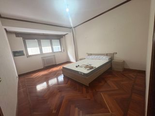 Alquiler Piso  Rúa doutor fleming. Se alquila piso en zona ramón ferreiro