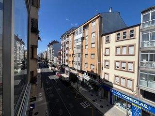Pis  Avenida da coruña. Se vende piso sin amueblar en avenida de la coruña