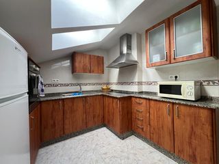 Rent Apartment  Rúa san roque. Apartamento nuevo de 62 m² para estudiantes