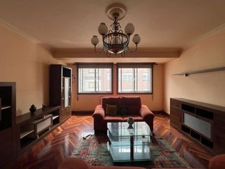 Flat  Rúa do conde. Se vende piso en zona ronda de la muralla