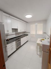 Location Appartement  Rúa xoana de castro. Se alquila apartamento en zona ramón ferreiro