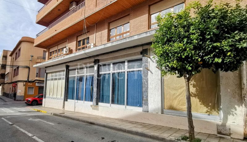 Foto 05a15d3a-1d82-42f8-86ad-7592d400c904. Local comercial a Centro Elda