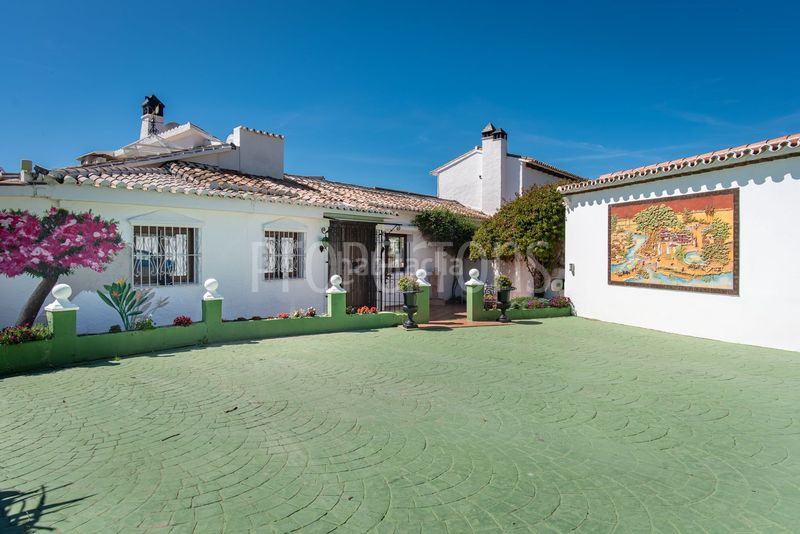 Foto 66dfae77-d4a0-4637-834e-166119d06da3. Casa a altos de Estepona Estepona