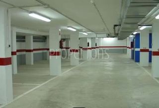 Aparcament cotxe a N/A