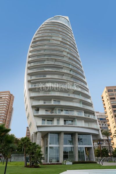 Foto e818e227-ea27-4c66-b731-10353b86eff9. Pis a Playa Poniente Benidorm