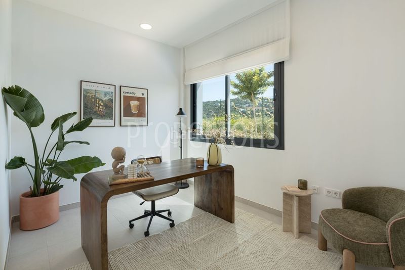 Foto a241356c-70e9-4ef2-8c6b-dd096b2508de. Casa adosada en Bello Horizonte - Lindasol Marbella