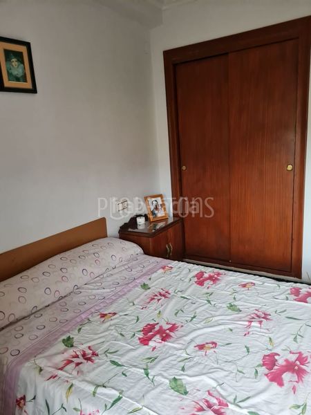 Foto 4f1df8b3-c25d-49b2-855c-dafb7ccbafc2. Xalet a Petrer