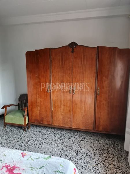 Foto d2776032-8855-4633-b36a-2e7d6025701e. Xalet a Petrer