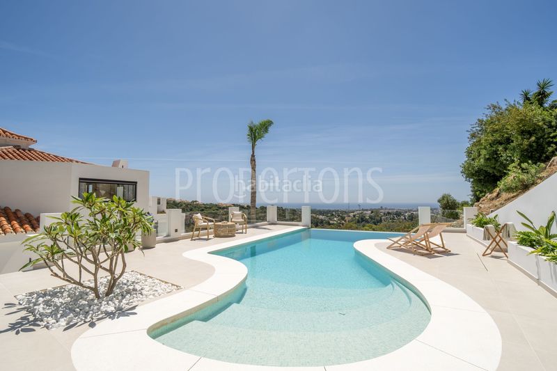 Foto 8e9f7dcd-4f56-4e21-ad55-dab440b3b59e. Casa a Los Naranjos Marbella