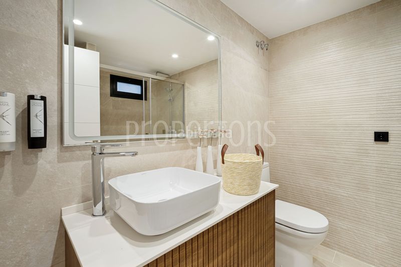 Foto a172030f-87ab-44ef-9811-6c8e1fdc963b. Casa a Los Naranjos Marbella