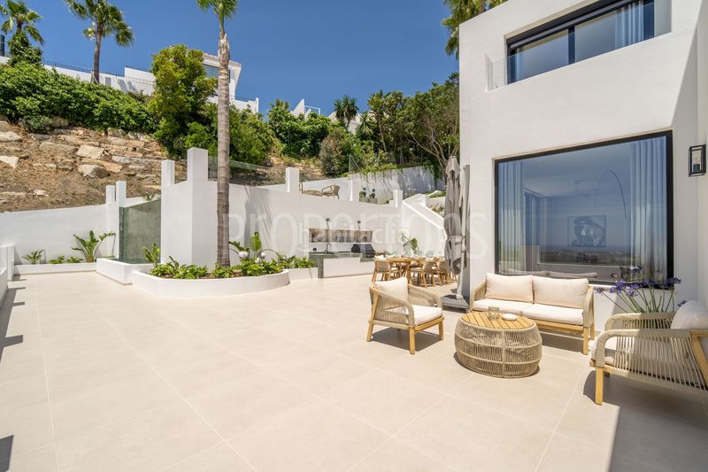 Foto e6a20181-67a6-466b-877f-456513552cd0. Casa a Los Naranjos Marbella