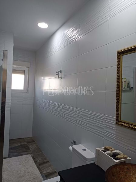 Foto fc7e1312-79d7-4a0b-88b4-e0afeb953de8. Casa a Sax