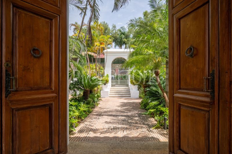 Foto c56932e0-3574-49a6-b241-0aec0ed82747. Casa a Sierra Blanca Marbella
