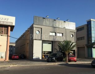 Nau industrial  N/a