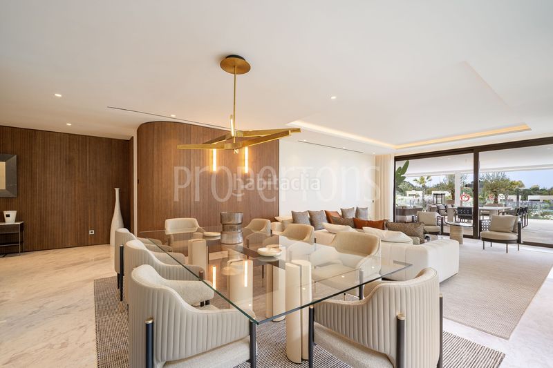 Foto 1a55a809-91a9-4385-9365-079645e16c4d. Pis a Las Lomas de Río Verde Marbella