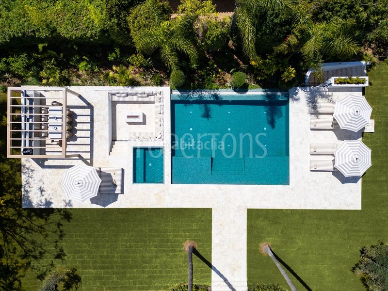 Foto 560ae72d-0d47-4dff-8b10-aa90caeaefe9. Casa a Puerto Banús Marbella