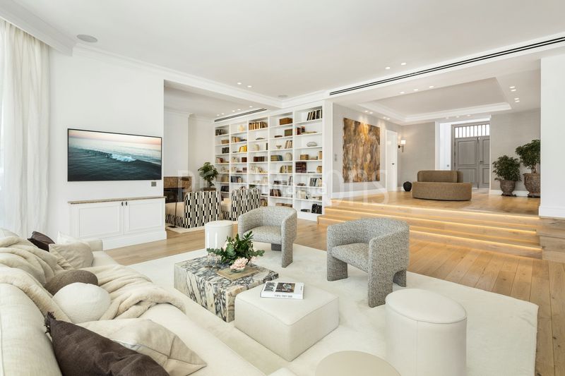 Foto a1586bda-18c4-4e5d-9782-e6e9ba4e15a8. Casa a Puerto Banús Marbella