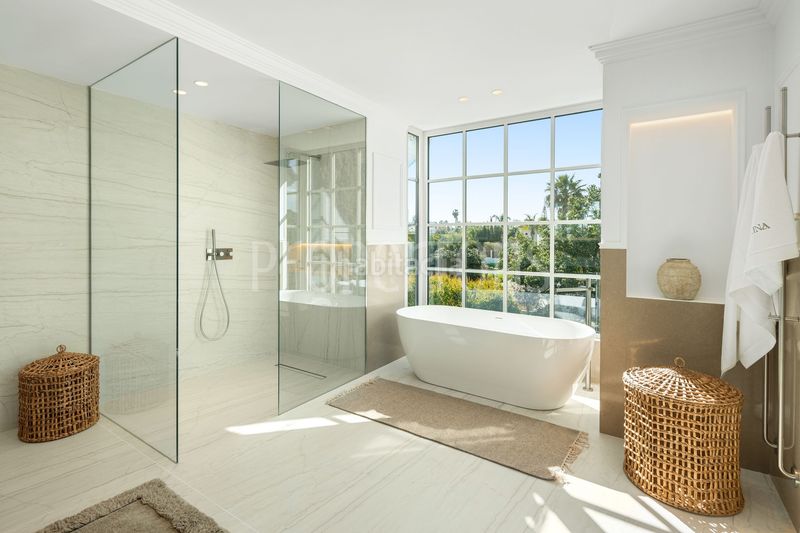 Foto a49e4795-4c5c-469a-a027-a5c5b8ff3586. Casa a Puerto Banús Marbella