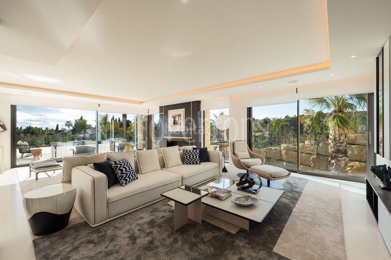 Foto 013a9ed7-ba46-4642-95ff-5e75535e1641. Casa a La Carolina - Guadalpín Marbella