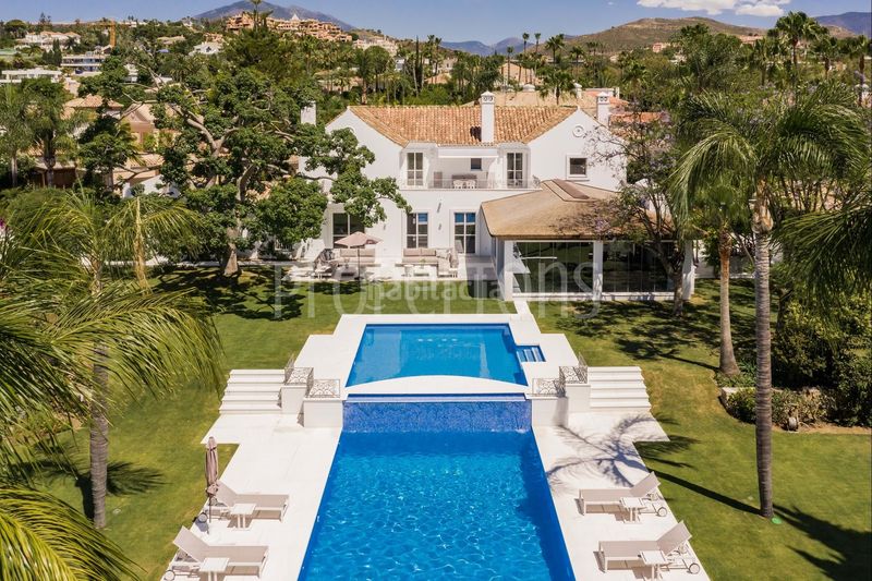 Foto 4b2e7a7f-5938-4e8d-81b3-d51efef25d27. Casa a Los Naranjos Marbella