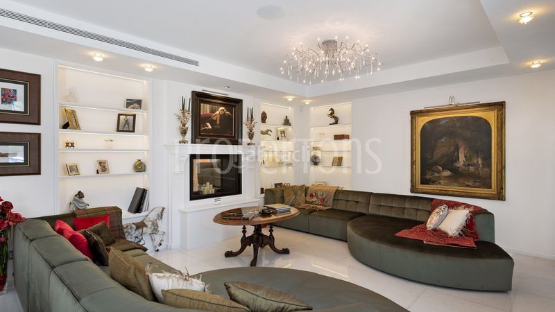 Foto a7a77122-f442-4c83-bfe5-9989d11bc95f. Casa a Los Naranjos Marbella
