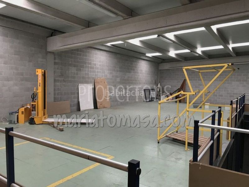 Foto ca3c7c5d-0f4b-4b02-87da-da1165fc9633. Nau industrial a San Miguel Basauri
