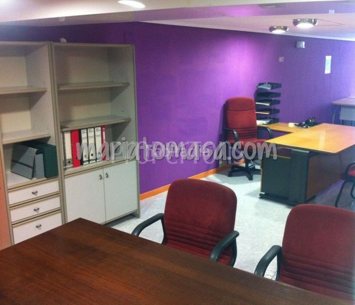 Foto b09dc526-55d1-4711-ad42-63adf8e213f5. Local comercial en Centro Laredo