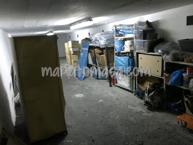 Foto ca89dc29-6186-4e79-8948-7c250ef3a50a. Aparcament cotxe a Centro Santurtzi
