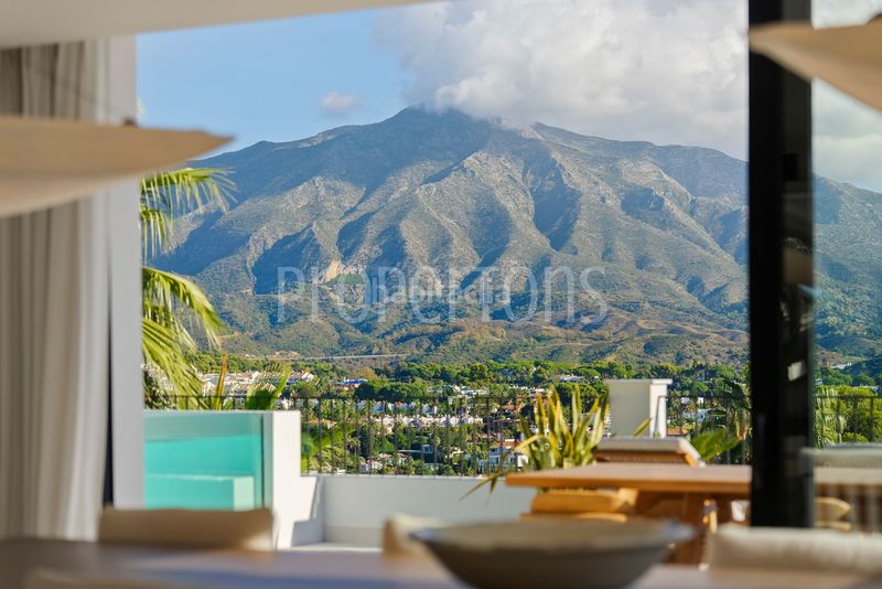Foto a00a9972-dbb3-4b1f-aba0-e8459b0edfdf. Casa en Las Brisas Marbella