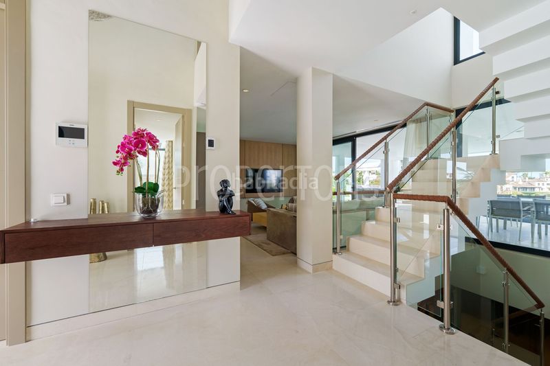 Foto 13d166f7-75cd-4815-b70b-41a1f2a2d217. Casa a Los Naranjos Marbella